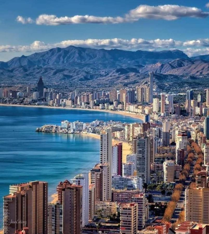 San Remo Levante Beach Apartments Benidorm Luaran gambar